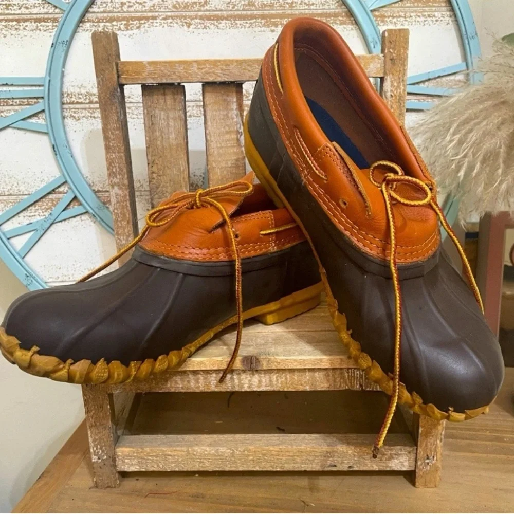Cabelas Duck Boots Men 10 brown leather steel shank rubber Boots Worn ONCE!
